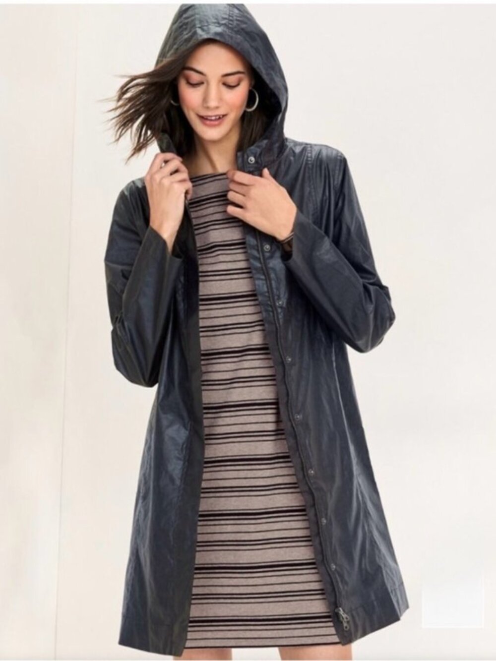 Garnet Hill Coated Linen Hooded Jacket Gray Size 12 Water Resistant